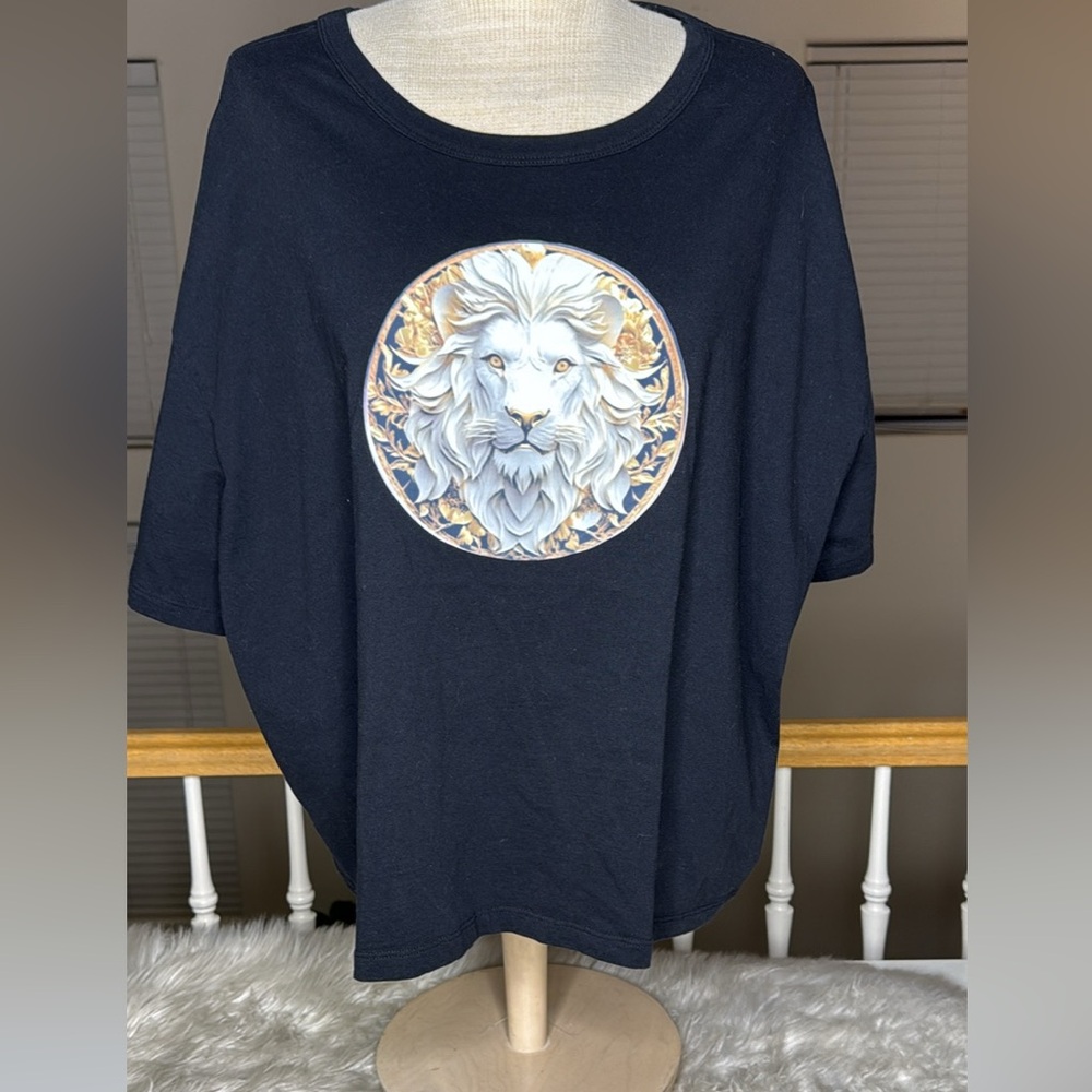 Forever 21+ Black Crew Neck Top 4XL Lion Graphic Designer Inspired New